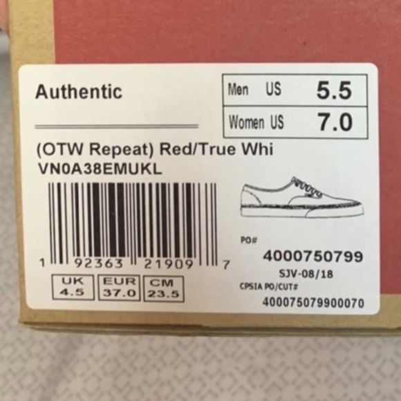 NWT vans - Picture 2 of 4